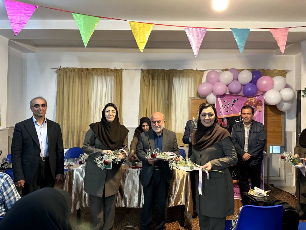 روز معلم سال تحصیلی 1405 در دبستان رشد فرهنگ قزوین